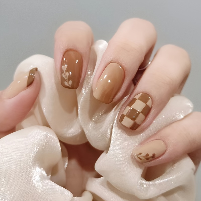 Spring Summer Press On Nails, Spring Summer Brown Short Square Shape Glue On Nails, Cute Full Cover Fake Nails Design With Hearts And Checkboard
Spring Summer Press On Nails, Spring Summer Brown Short Square Shape Glue On Nails, Cute Full Cover Fake Nails Design With Hearts And Checkboard