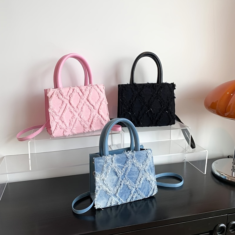 Sac à main à franges à motif losanges, sac bandoulière mini pour femme, sac carré tendance à poignée supérieure, cadeau de la Saint-Valentin pour femme
Sac à main à franges à motif losanges, sac bandoulière mini pour femme, sac carré tendance à poignée supérieure, cadeau de la Saint-Valentin pour femme