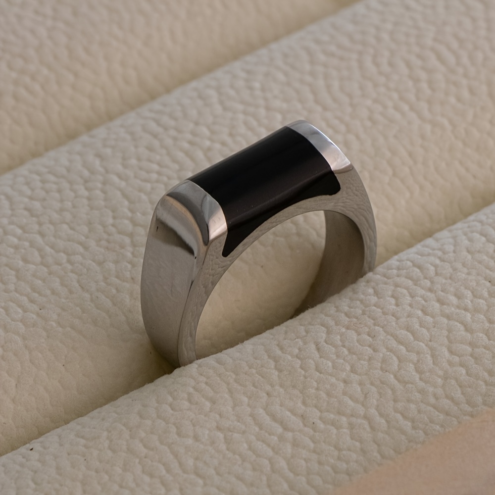 1pc Stylish Stainless Steel Ring, Simple Exquisite Casual Ring For Men, For Daily Wear, For Banquet Party Holiday Birthday Anniversary Gift
1pc Stylish Stainless Steel Ring, Simple Exquisite Casual Ring For Men, For Daily Wear, For Banquet Party Holiday Birthday Anniversary Gift