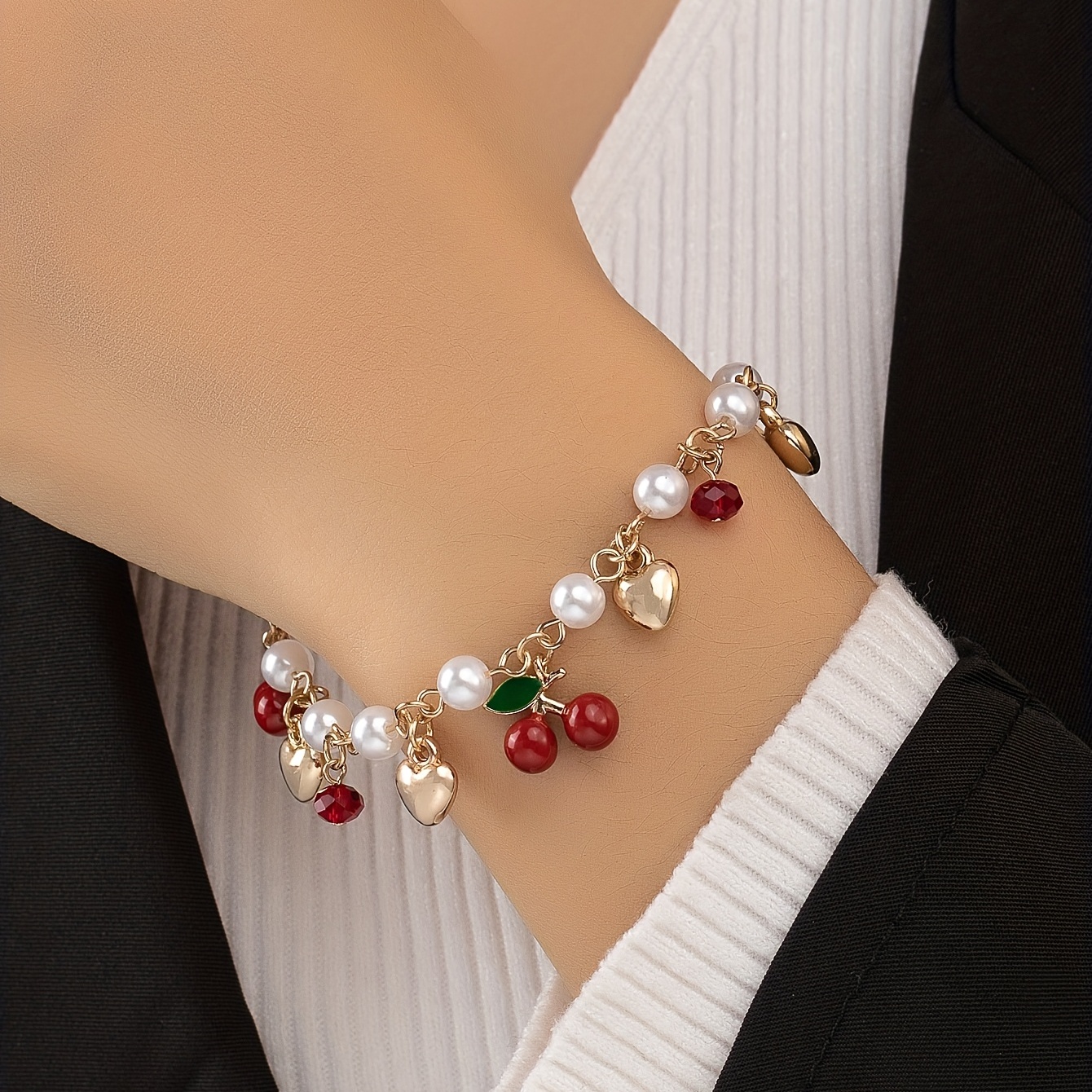 A Beautiful European And American Heart-shaped Multi-color Cherry Pearl Beads Japanese And Korean Bracelet For Women
A Beautiful European And American Heart-shaped Multi-color Cherry Pearl Beads Japanese And Korean Bracelet For Women