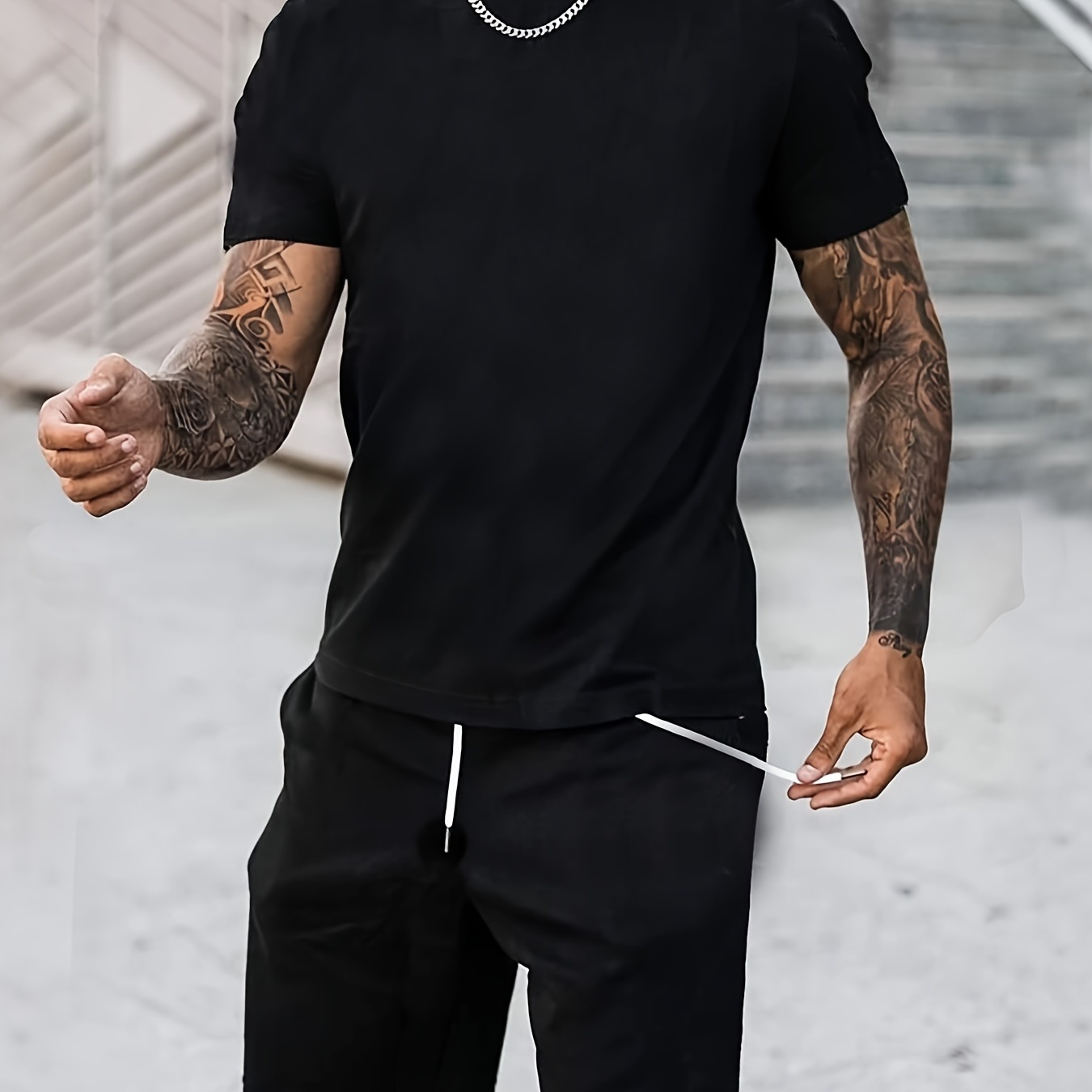 Classic Design Black Solid Top Casual Mid Stretch Short Sleeve Crew Neck Graphic T-shirt, Men's Tee For Summer Outdoor
Classic Design Black Solid Top Casual Mid Stretch Short Sleeve Crew Neck Graphic T-shirt, Men's Tee For Summer Outdoor