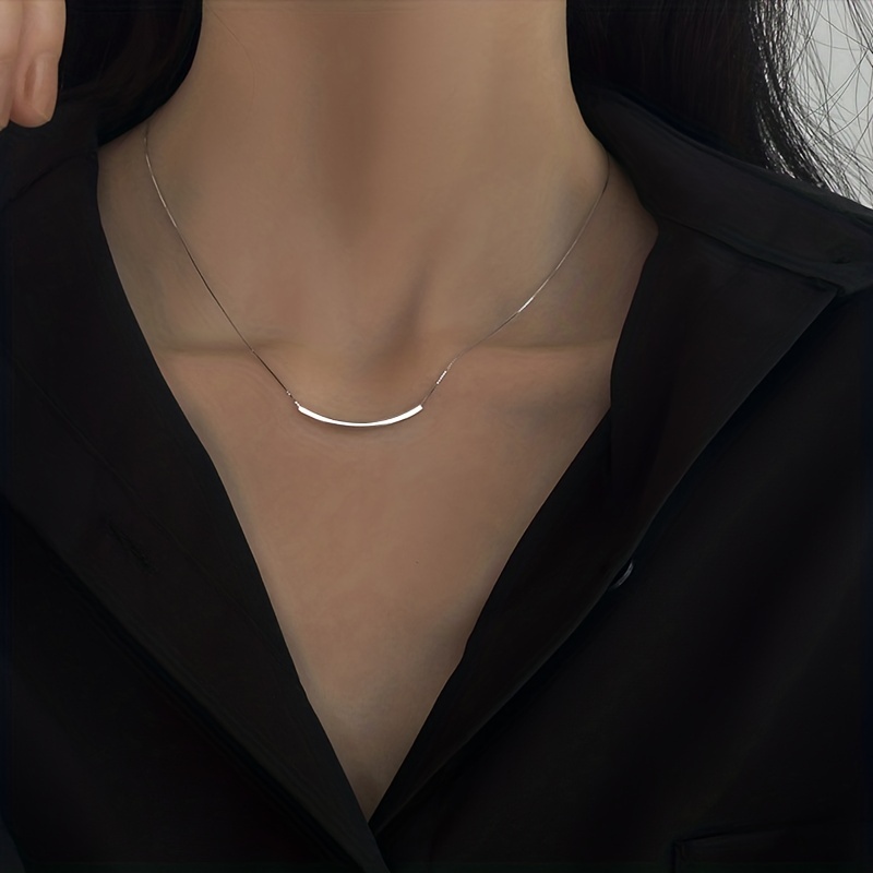 Cool Style Long Bar Pendant Clavicle Chain Snake Chain Necklace Classic Jewelry Gift Holiday Gift For Girls
Cool Style Long Bar Pendant Clavicle Chain Snake Chain Necklace Classic Jewelry Gift Holiday Gift For Girls