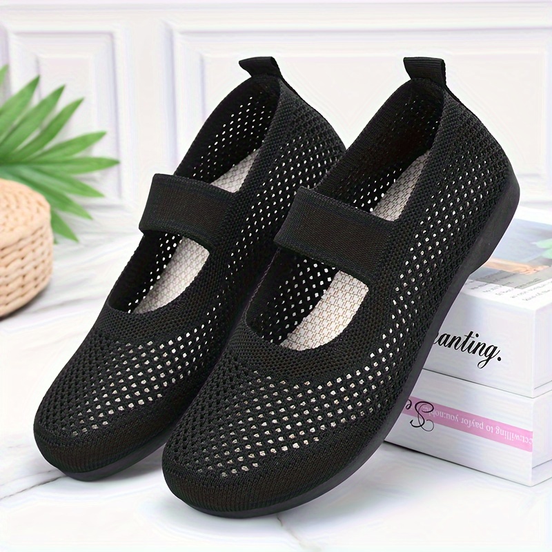 Women's Solid Color Flat Shoes, Breathable Knit Slip On Shoes, Lightweight Low Top Shoes
Women's Solid Color Flat Shoes, Breathable Knit Slip On Shoes, Lightweight Low Top Shoes