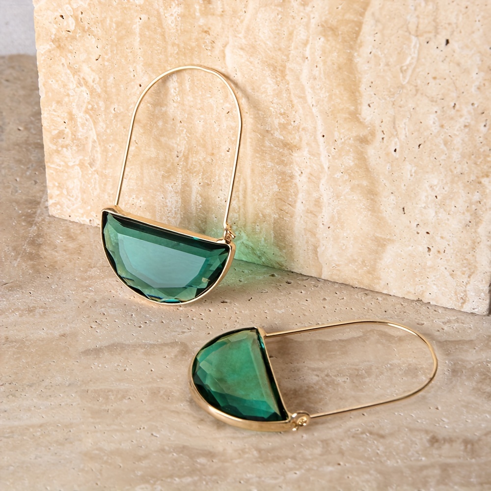 Bohemian Style Earrings, Exaggerated Simple Semi- Transparent Earrings Fashion Geometric Drop Earrings
Bohemian Style Earrings, Exaggerated Simple Semi- Transparent Earrings Fashion Geometric Drop Earrings