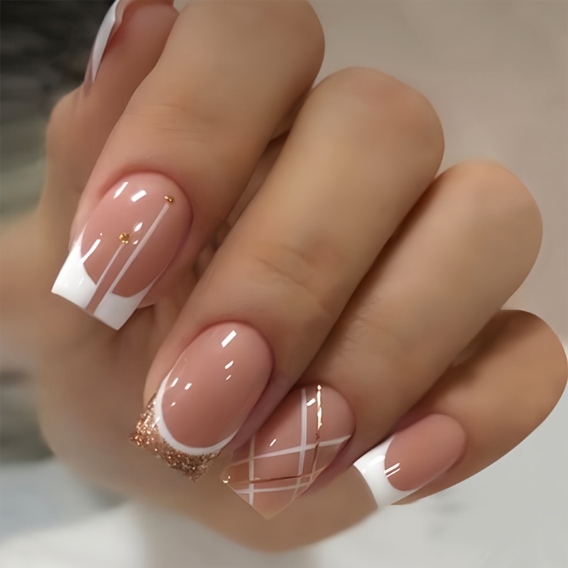 24pcs Glitter Press-on Nails, Square Shape, Middle Length, Glossy , White French & Platinum Mesh Design, Includes Nail File & Jelly Glue, Autumn/winter Collection
24pcs Glitter Press-on Nails, Square Shape, Middle Length, Glossy , White French & Platinum Mesh Design, Includes Nail File & Jelly Glue, Autumn/winter Collection