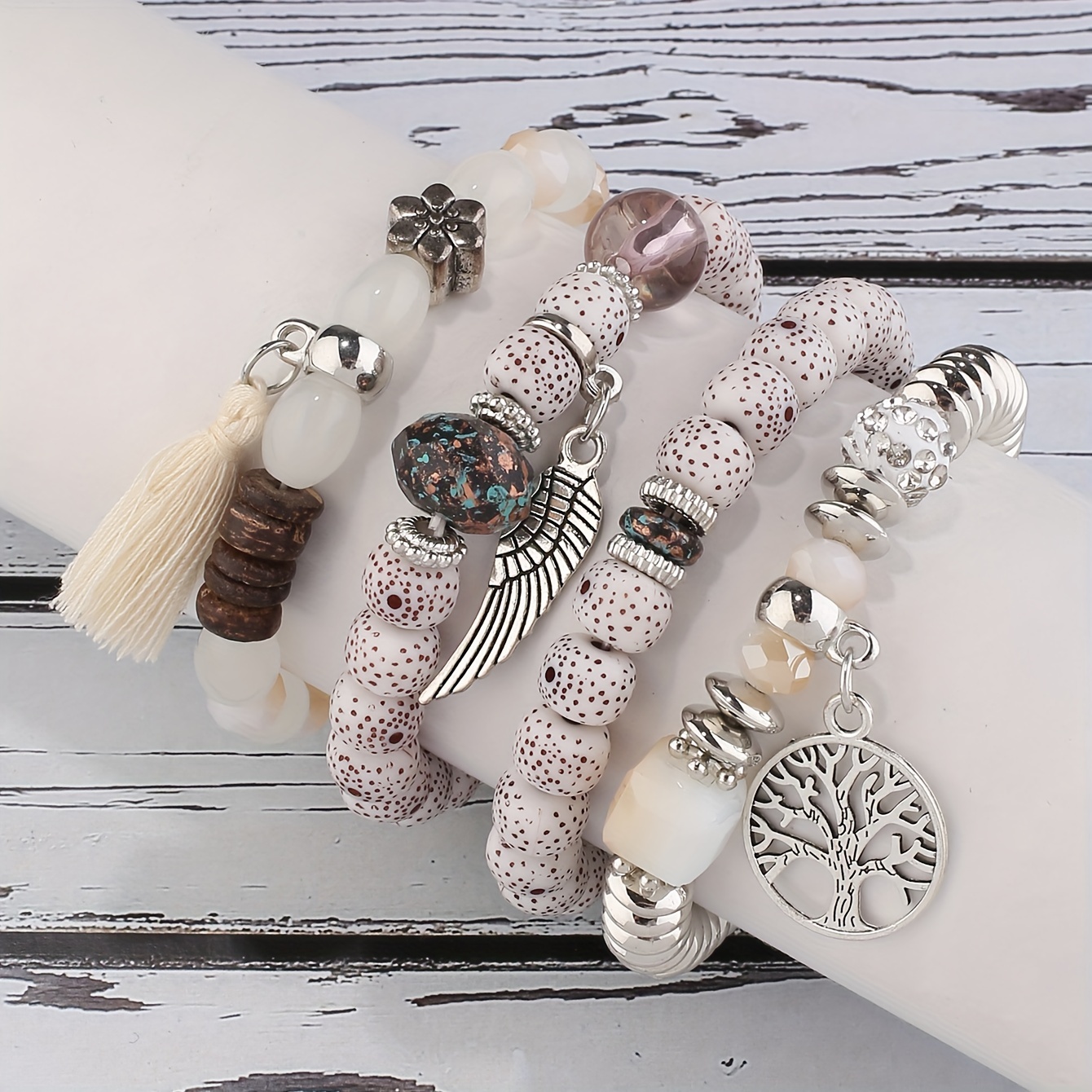 4pcs/set Bohemian Hand String, Tree Of Life Feather Wings Pendant Bracelet, Tassel Couple Handmade Unisex Bracelet, Father's Day Gift
4pcs/set Bohemian Hand String, Tree Of Life Feather Wings Pendant Bracelet, Tassel Couple Handmade Unisex Bracelet, Father's Day Gift