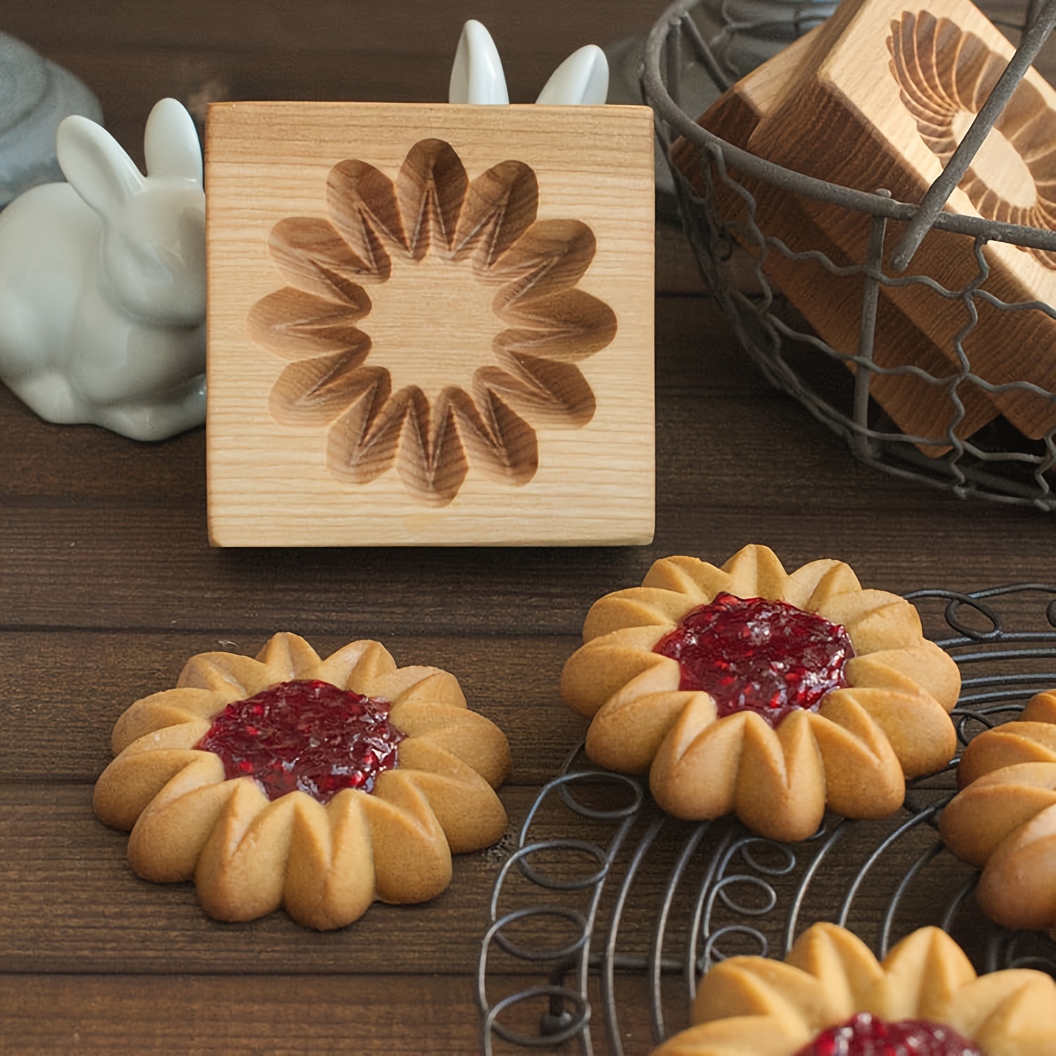 Cippes Wooden Cookie Cutter Mold, 3d Heart Daisy Snow Patterns, Diy Biscuit Stamp , Embossing Craft Decorating Baking Tool, Ideal For Thanksgiving, Christmas, Valentine's Day, Day
Cippes Wooden Cookie Cutter Mold, 3d Heart Daisy Snow Patterns, Diy Biscuit Stamp , Embossing Craft Decorating Baking Tool, Ideal For Thanksgiving, Christmas, Valentine's Day, Day