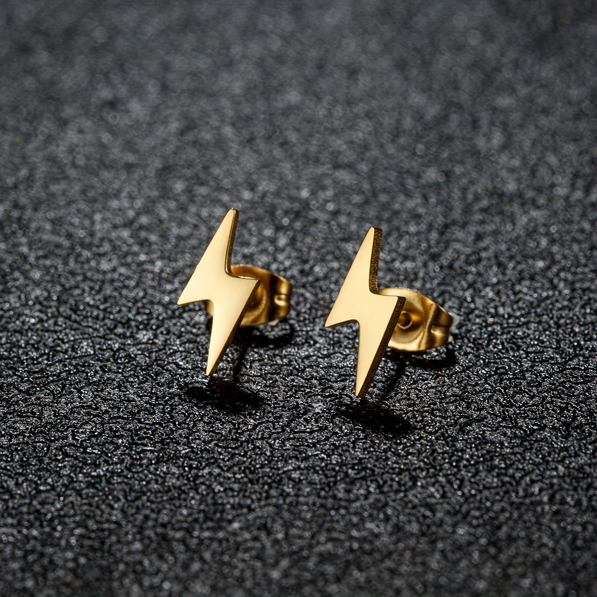 1 Paire de Boucles D'oreilles En Acier Inoxydable Pour Hommes, Boucles D'oreilles Punk Thunder
1 Paire de Boucles D'oreilles En Acier Inoxydable Pour Hommes, Boucles D'oreilles Punk Thunder