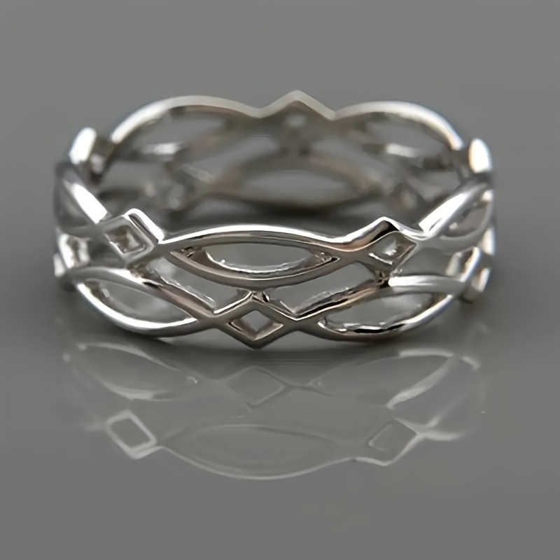 Bague Ajourée Plaquée Argent Vintage - Parfaite pour & les Fêtes, Tailles Ajustables Disponibles
Bague Ajourée Plaquée Argent Vintage - Parfaite pour & les Fêtes, Tailles Ajustables Disponibles