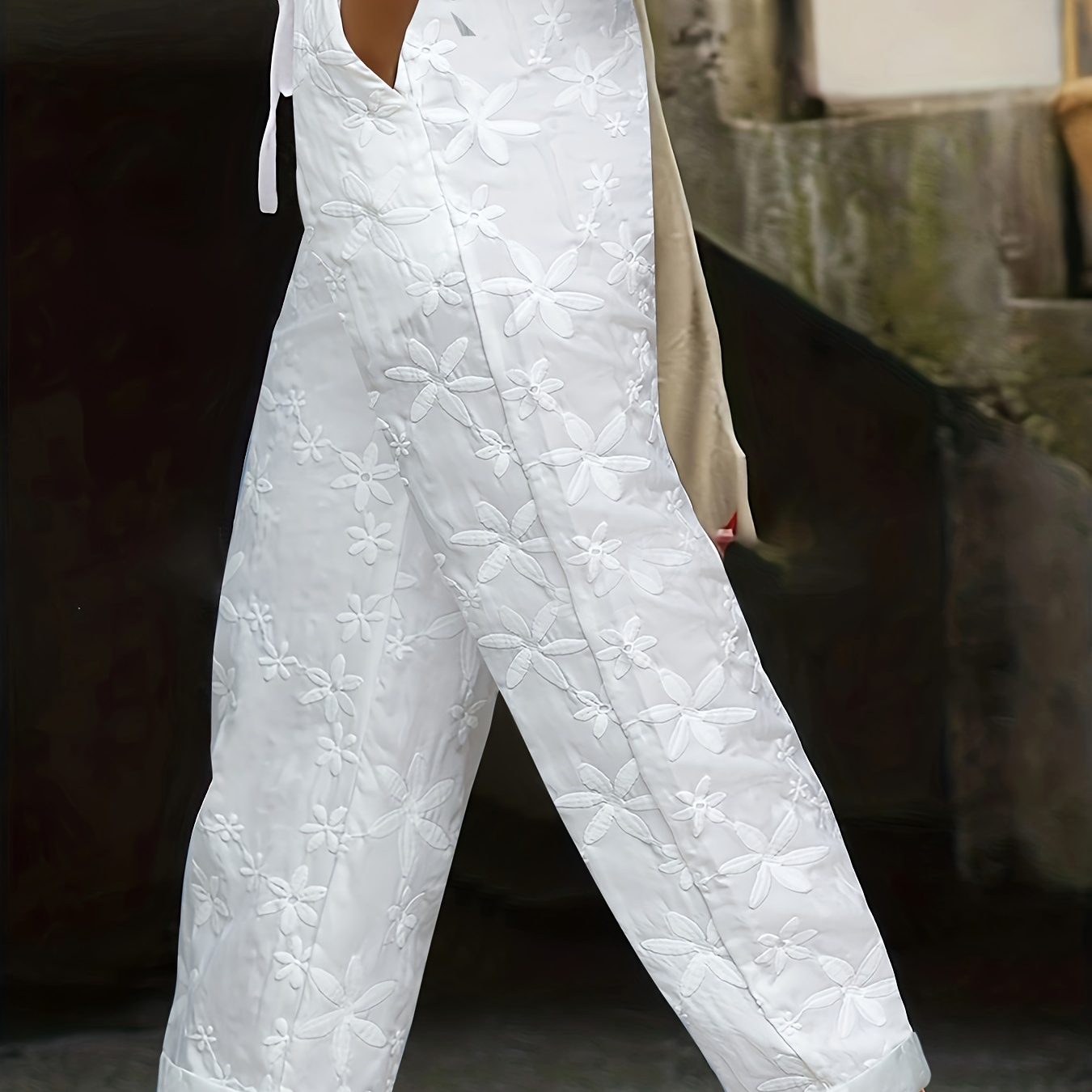 Floral Embroidered Slant Pockets Straight Leg Pants, Casual & Versatile High Waist Pants For Spring & Summer, Women's Clothing
Floral Embroidered Slant Pockets Straight Leg Pants, Casual & Versatile High Waist Pants For Spring & Summer, Women's Clothing