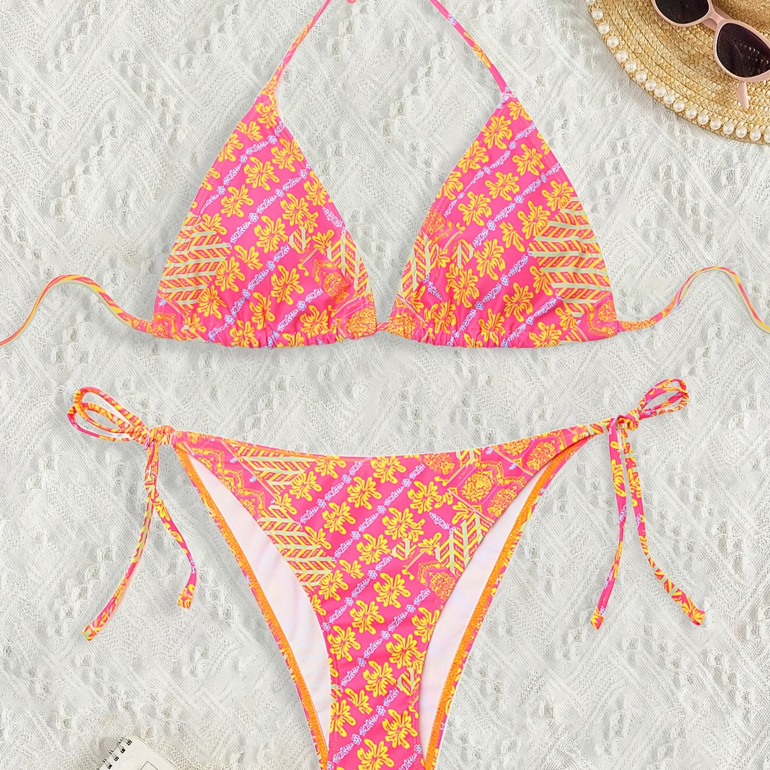 Women's Floral Print Bikini Set, Ethnic Style Swimwear, Adjustable String Triangle Top & Side Tie Bottoms, Summer Beach Bathing Suit
Women's Floral Print Bikini Set, Ethnic Style Swimwear, Adjustable String Triangle Top & Side Tie Bottoms, Summer Beach Bathing Suit