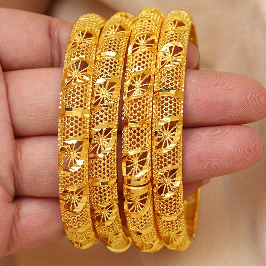 Elegant Gold-plated Hollow Bangle Bracelet - Classic Fashion, Perfect For Weddings & Gifts
Elegant Gold-plated Hollow Bangle Bracelet - Classic Fashion, Perfect For Weddings & Gifts
