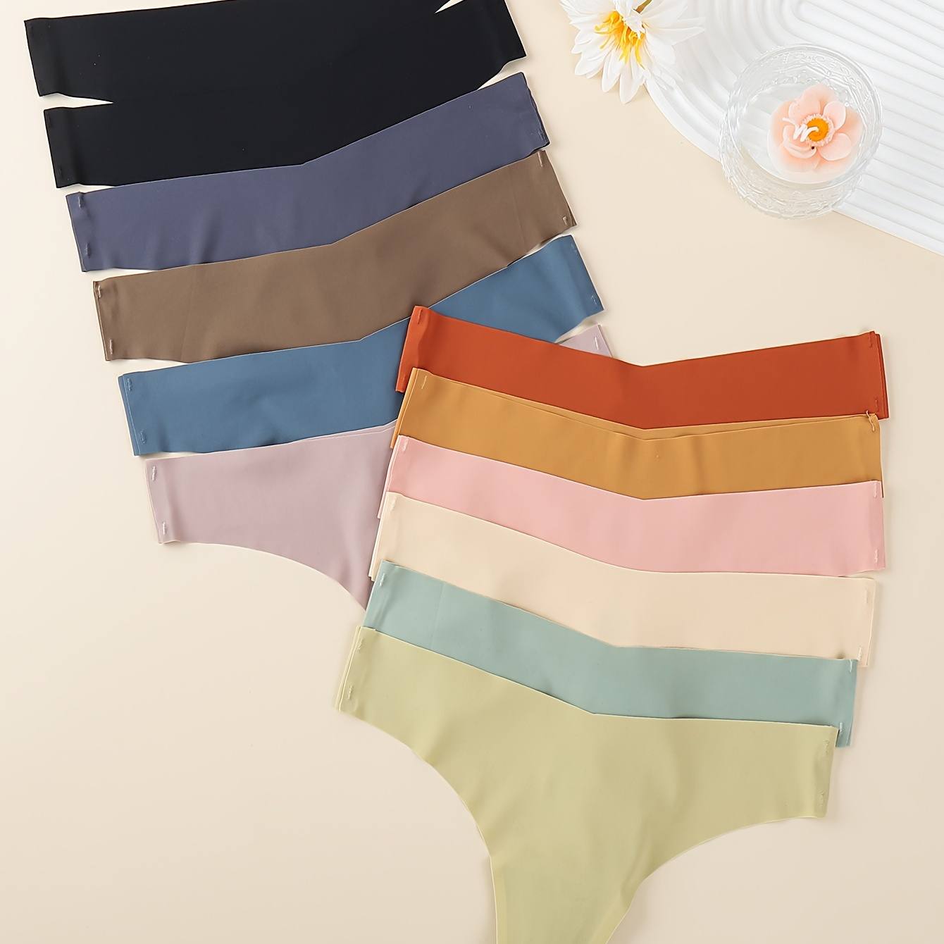 12pcs Elegant Seamless For Women - Comfortable, Breathable Nylon Panties With Cotton , , Solid Colors
12pcs Elegant Seamless For Women - Comfortable, Breathable Nylon Panties With Cotton , , Solid Colors