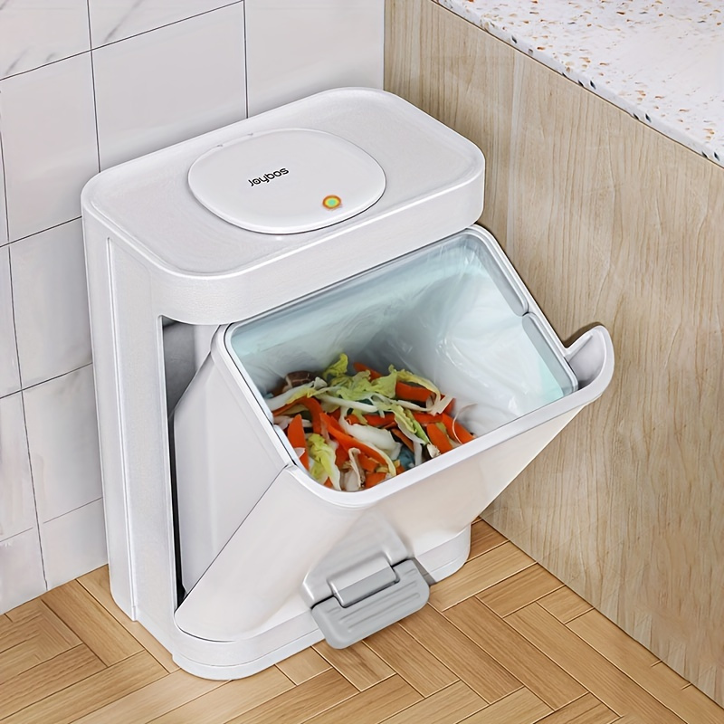 1pc Foot Pedal Press Trash Can, 8.8l/2.3gal Capacity, Space Saving Durable Waste Bin With , Easy-to-clean, Ideal For Home & Kitchen, Fits Under Table
1pc Foot Pedal Press Trash Can, 8.8l/2.3gal Capacity, Space Saving Durable Waste Bin With , Easy-to-clean, Ideal For Home & Kitchen, Fits Under Table