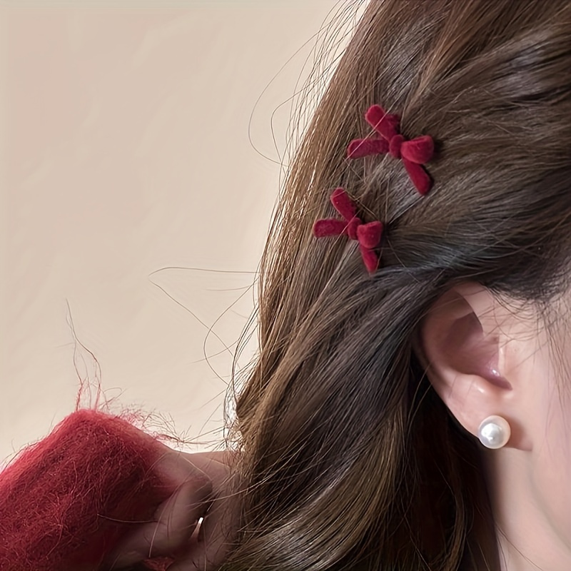 A Set Of 4 Velvet Bow Hair Clips - Elegant Velvet Bow Hair Clips, Suitable For Women Over 14 Years Old, Plain Color, Hair Accessories
A Set Of 4 Velvet Bow Hair Clips - Elegant Velvet Bow Hair Clips, Suitable For Women Over 14 Years Old, Plain Color, Hair Accessories