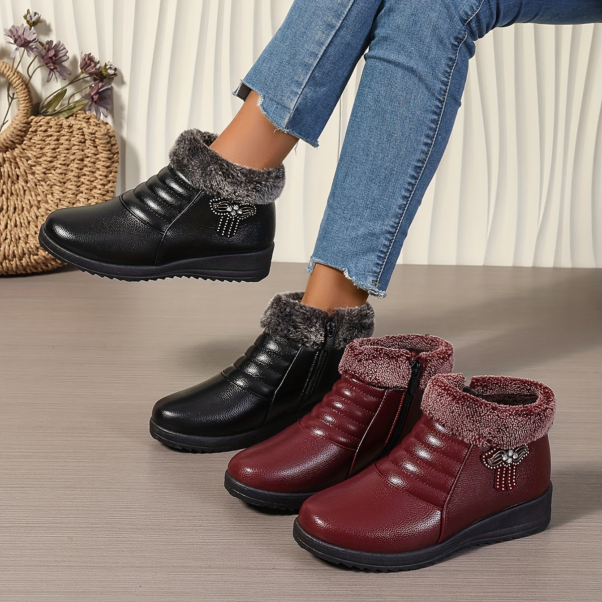 Women's Rhinestone Decor Short Boots, Casual Side Zipper Plush Lined Boots, Comfortable Winter Boots
Women's Rhinestone Decor Short Boots, Casual Side Zipper Plush Lined Boots, Comfortable Winter Boots