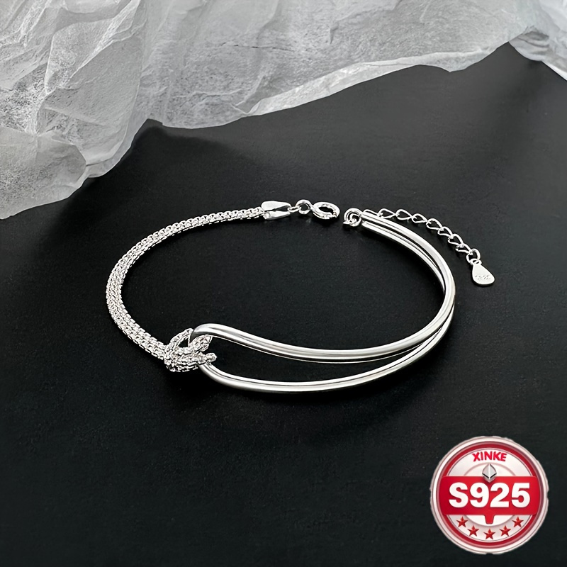 Elegant Geometric Chain Bracelet For Women - 925 Sterling Silvery, Vintage Style, Casual Attire
Elegant Geometric Chain Bracelet For Women - 925 Sterling Silvery, Vintage Style, Casual Attire