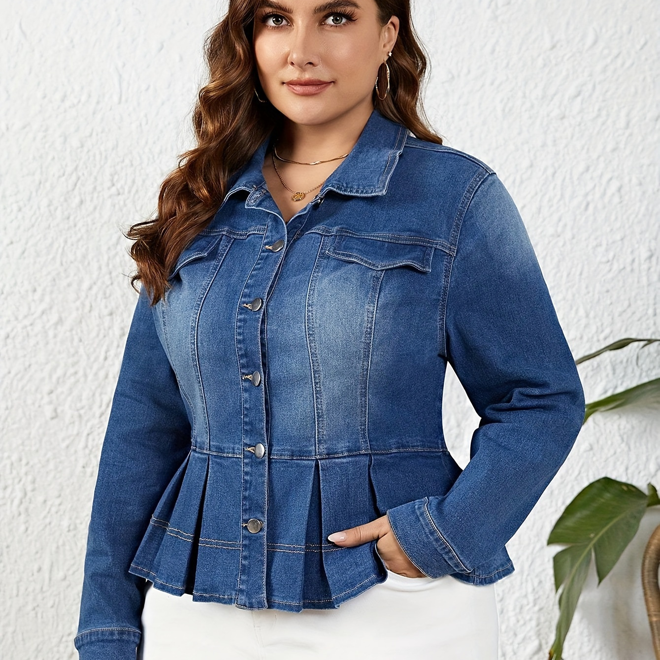 Women's Elegant Denim Jacket, Plus Size Pleated Hem Long Sleeve Lapel Single-breasted Denim Coat
Women's Elegant Denim Jacket, Plus Size Pleated Hem Long Sleeve Lapel Single-breasted Denim Coat