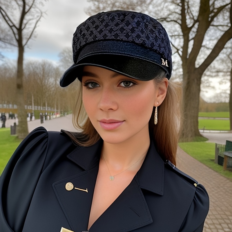 Women's Trendy Pleated Flat Hat With M Rhinestone Decoration, Fashion Versatile Spring And Summer Beret For Music Festival
Women's Trendy Pleated Flat Hat With M Rhinestone Decoration, Fashion Versatile Spring And Summer Beret For Music Festival