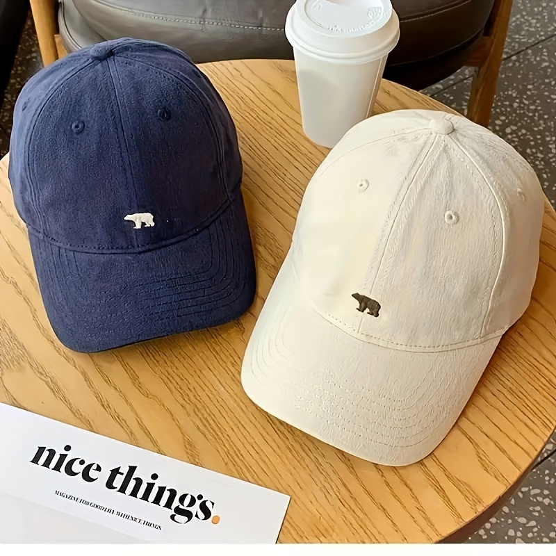 Unisex Fashionable Polar Bear Embroidered Baseball Cap, Comfortable And Breathable Outdoor Sun Hat
Unisex Fashionable Polar Bear Embroidered Baseball Cap, Comfortable And Breathable Outdoor Sun Hat
