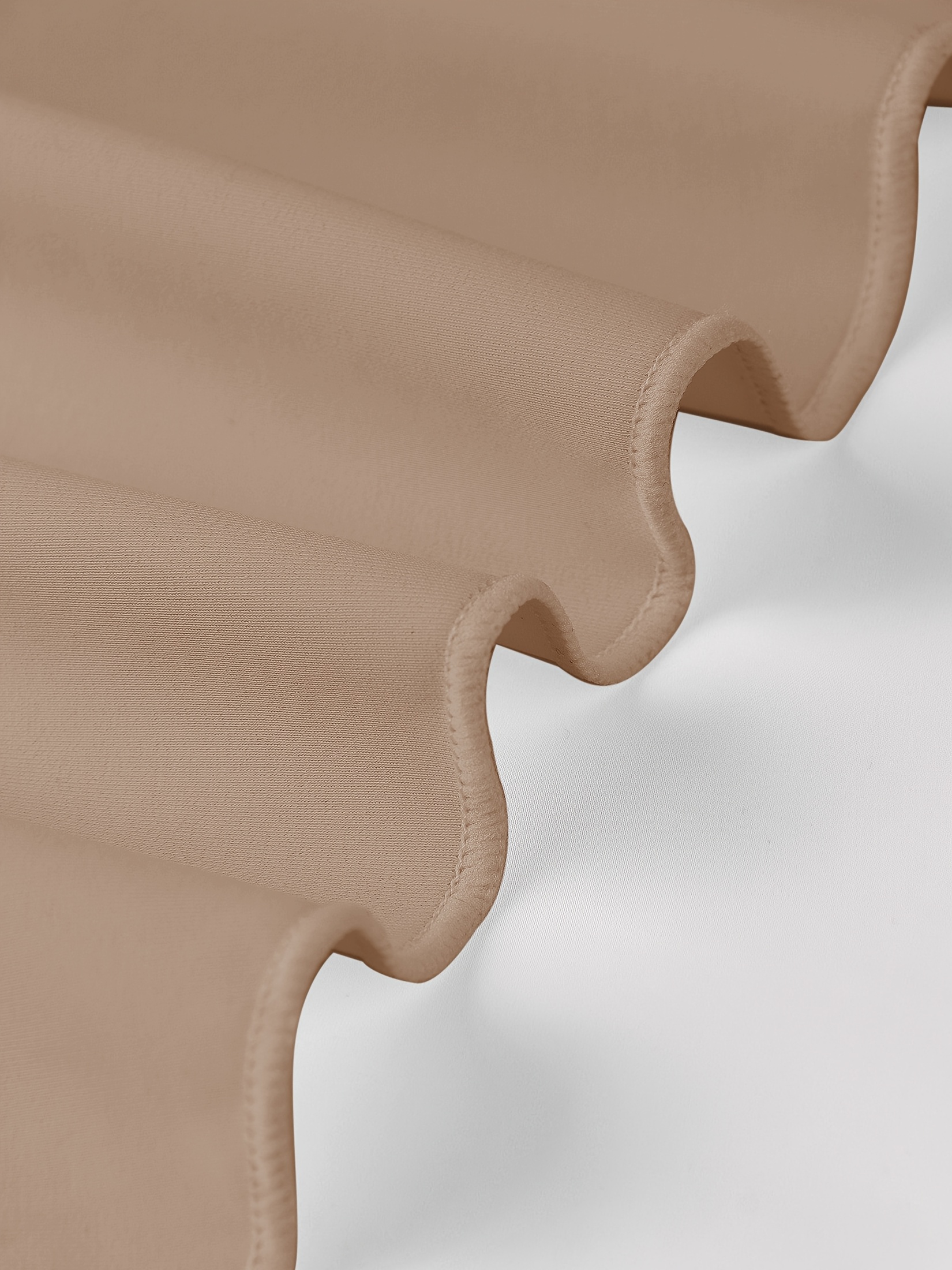 02c40135 8a5d 4f8d b723 f8ebe75e0a3c EDOLYNSA Sling Bikini Khaki Metal Conch Decoration Pleated High Slit Long Skirt Sexy Skirt Bikini Set Summer New Outdoor Holiday Beach Swimwear K139