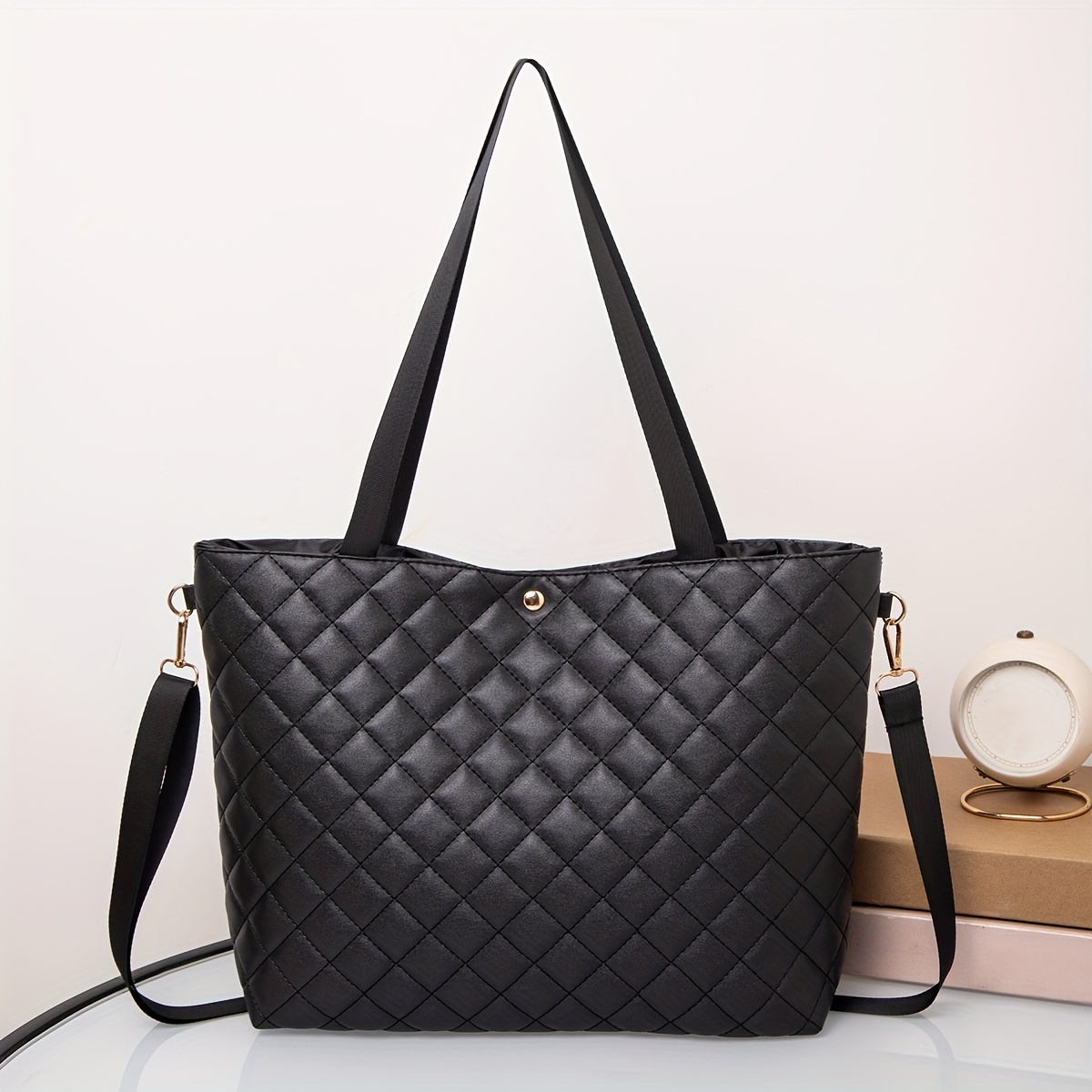 Leather Tote Bag For Women - Large Capacity Quilted Crossbody Purse, Unscented, Trendy Solid Color Shoulder Handbag
Leather Tote Bag For Women - Large Capacity Quilted Crossbody Purse, Unscented, Trendy Solid Color Shoulder Handbag