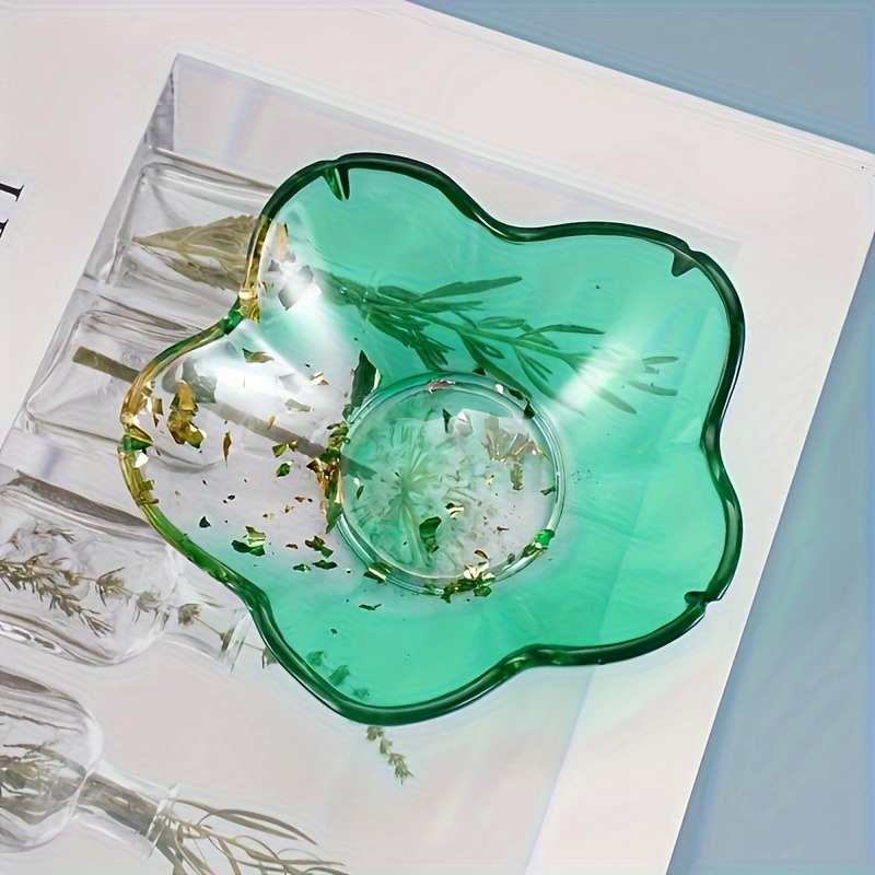 1pc Floral Silicone Mold For Resin Casting - -shaped Tray With Golden Accents, Ideal For Candy, Jewelry Storage & Tabletop Decorations
1pc Floral Silicone Mold For Resin Casting - -shaped Tray With Golden Accents, Ideal For Candy, Jewelry Storage & Tabletop Decorations