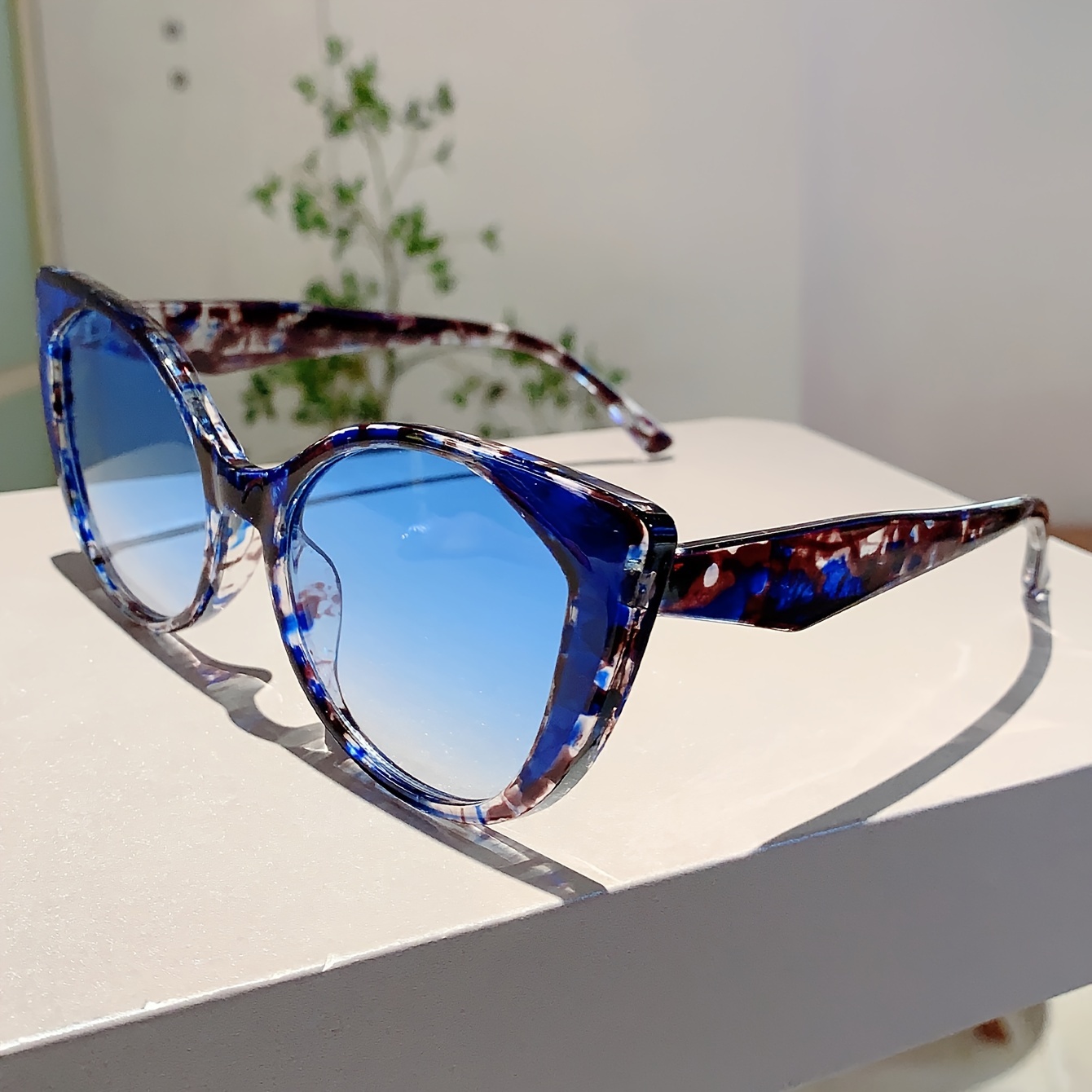 Women Full Frame Cat Eye Glasses Fashion Color Blocking Design Retro Leopard Glasses Decorative Glasses For Daily Travel And Vacation
Women Full Frame Cat Eye Glasses Fashion Color Blocking Design Retro Leopard Glasses Decorative Glasses For Daily Travel And Vacation