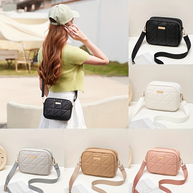 Stylish Embroidered Mini Crossbody Bag, Casual Single Shoulder Purse, Adjustable Strap, Fashion Accessory
Stylish Embroidered Mini Crossbody Bag, Casual Single Shoulder Purse, Adjustable Strap, Fashion Accessory