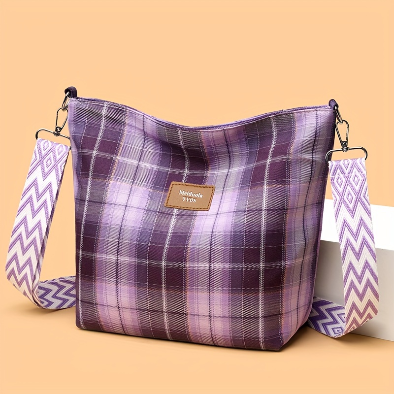 Women's Fashionable Lightweight Large Capacity Nylon Crossbody Bag, With Adjustable Strap, Zipper Closure
Women's Fashionable Lightweight Large Capacity Nylon Crossbody Bag, With Adjustable Strap, Zipper Closure