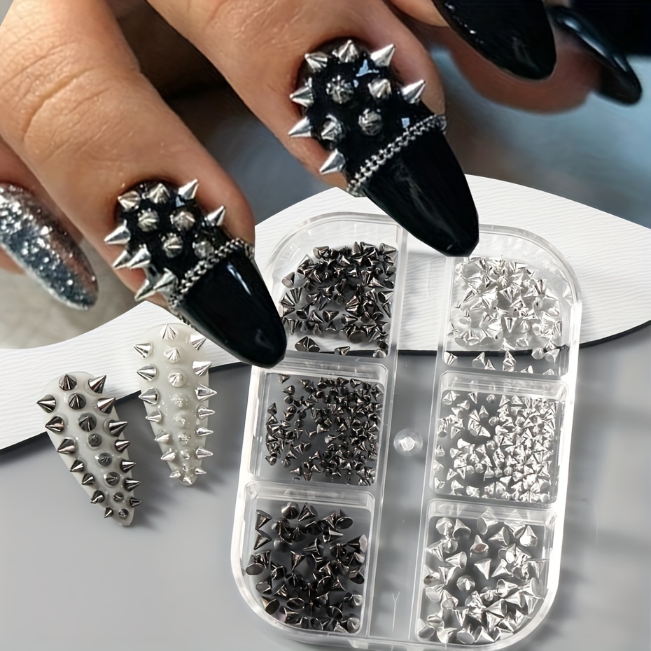 A Set Of Punk Cone Spike Nail Charms, Featuring Stylish In Black And Silvery, Ranging From 1.5 To 3.5mm, Diy Nail Art Embellishments.
A Set Of Punk Cone Spike Nail Charms, Featuring Stylish In Black And Silvery, Ranging From 1.5 To 3.5mm, Diy Nail Art Embellishments.