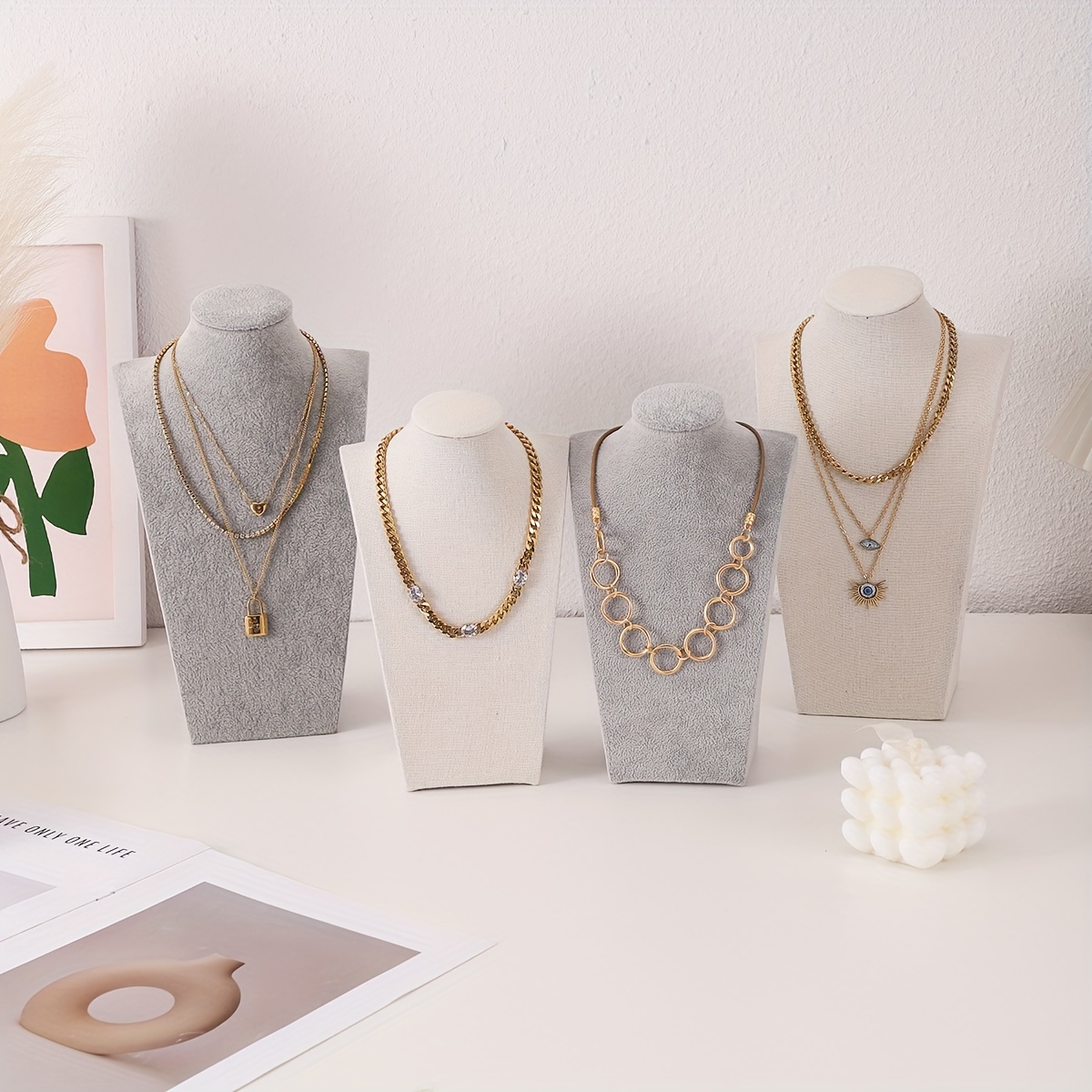 1pc Chain Necklace Display Stand, H-shaped Jewelry Organizer For Pendant Necklace, Gray Suede And Cotton
1pc Chain Necklace Display Stand, H-shaped Jewelry Organizer For Pendant Necklace, Gray Suede And Cotton