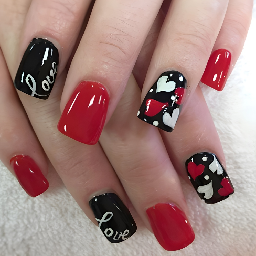 24pcs Heart Press-on Nails, Black & Short Nail Set, Valentine's Day Art For Women
24pcs Heart Press-on Nails, Black & Short Nail Set, Valentine's Day Art For Women