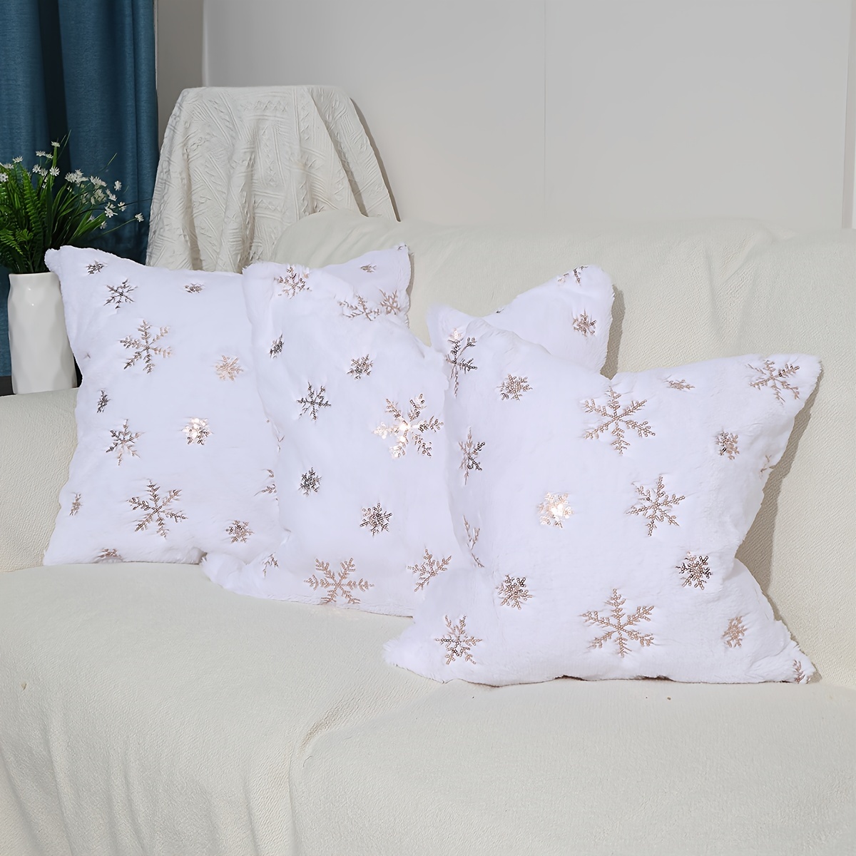 Glitter Pillow Cover - Zippered Polyester Cushion Case For Sofa & Bedroom Decor, Hand Wash Only
Glitter Pillow Cover - Zippered Polyester Cushion Case For Sofa & Bedroom Decor, Hand Wash Only