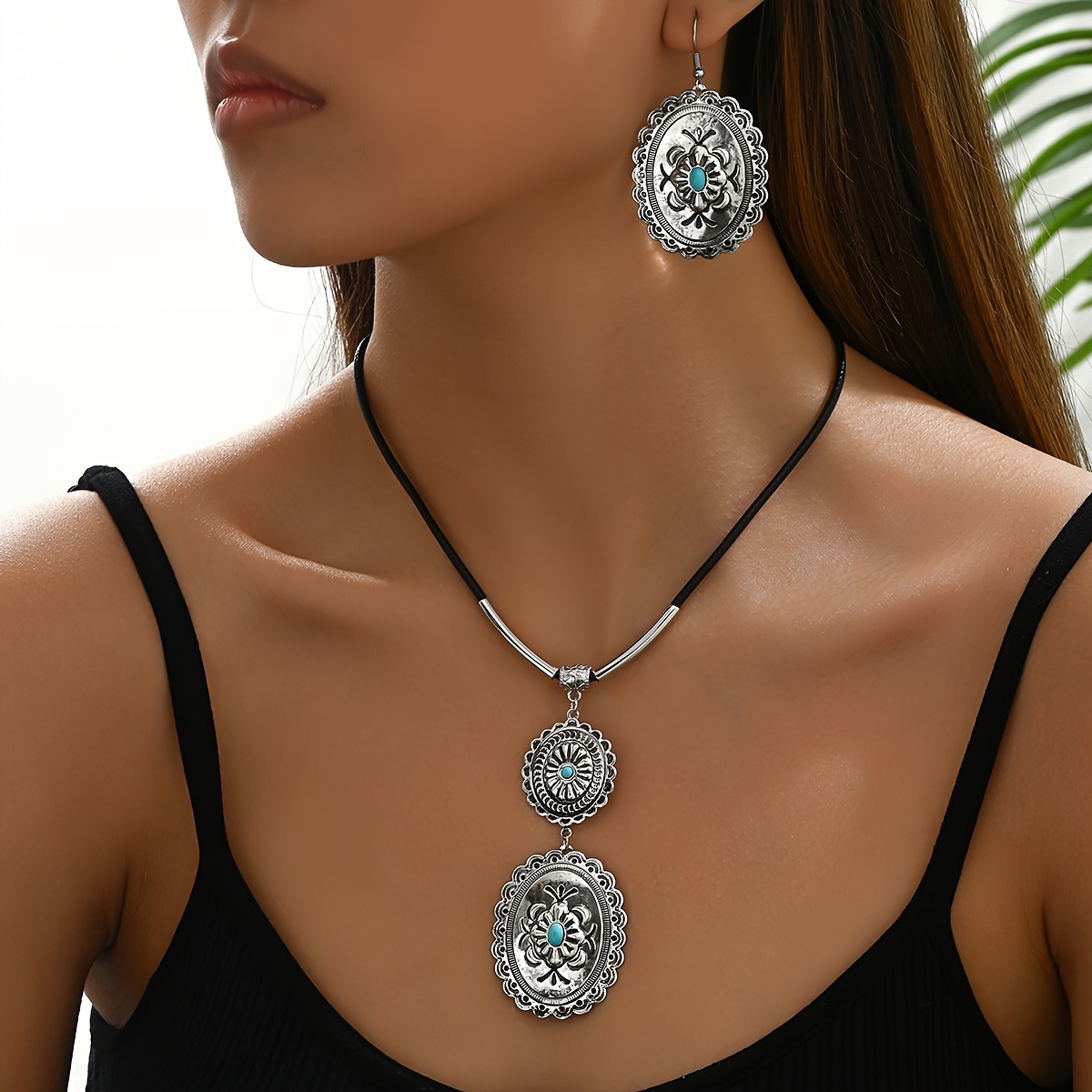 Bohemian Retro Style Jewelry Set, Green Turquoise Oval Geometric Pendant, Exaggerated Elegant Necklace And Earrings, Vintage Statement Accessories For Women, Perfect For Banquet And Party
Bohemian Retro Style Jewelry Set, Green Turquoise Oval Geometric Pendant, Exaggerated Elegant Necklace And Earrings, Vintage Statement Accessories For Women, Perfect For Banquet And Party