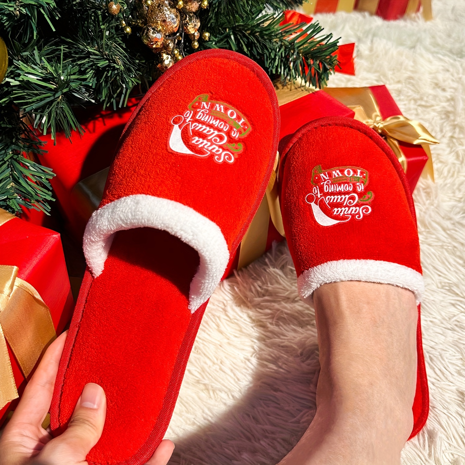 Cozy Christmas Cartoon Slippers - Warm, Soft Plush Indoor Shoes With Non-slip Eva Sole For - Gift
Cozy Christmas Cartoon Slippers - Warm, Soft Plush Indoor Shoes With Non-slip Eva Sole For - Gift