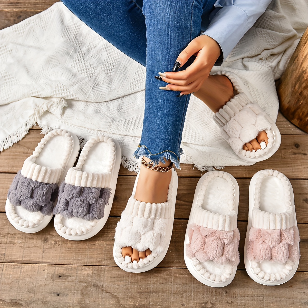 Simple Platform Slippers, Casual Open Toe Plush Shoes, Comfortable Indoor Home Slippers
Simple Platform Slippers, Casual Open Toe Plush Shoes, Comfortable Indoor Home Slippers