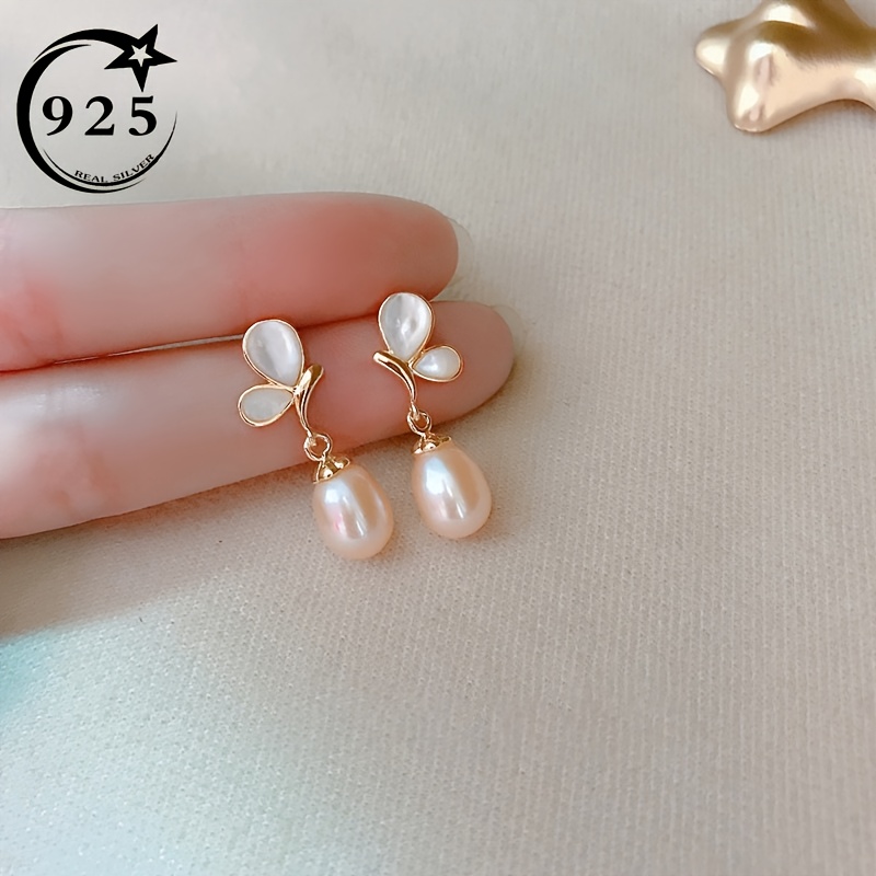 S925 Silver Mother Of Pearl Women's Earrings Light Luxury Temperament Silver Needle Butterfly Natural Pearl Earrings Wedding Accessories
S925 Silver Mother Of Pearl Women's Earrings Light Luxury Temperament Silver Needle Butterfly Natural Pearl Earrings Wedding Accessories