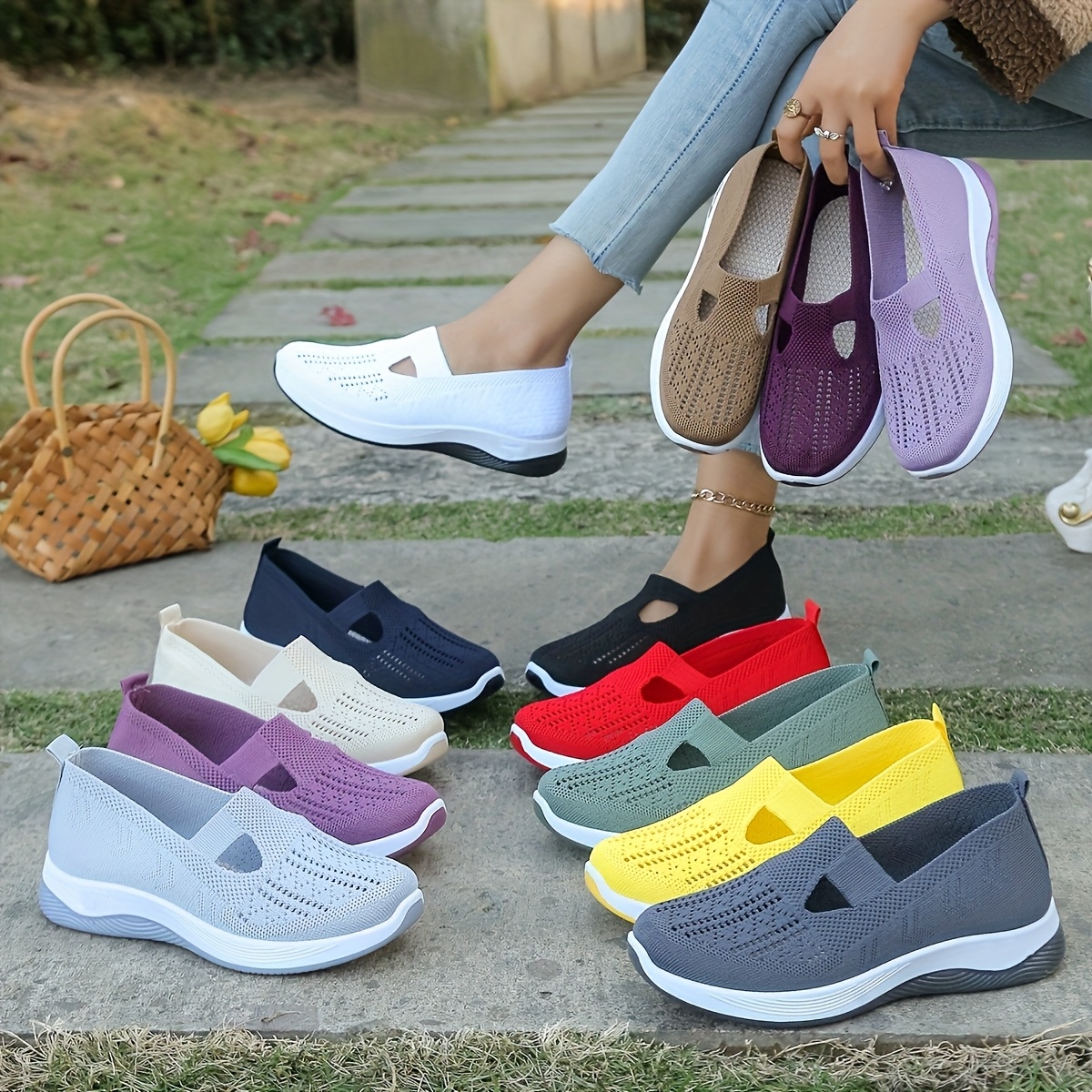 Women's Cut-out Sneakers, Casual Breathable Slip On Walking Shoes, Lightweight Outdoor Flat Shoes
Women's Cut-out Sneakers, Casual Breathable Slip On Walking Shoes, Lightweight Outdoor Flat Shoes