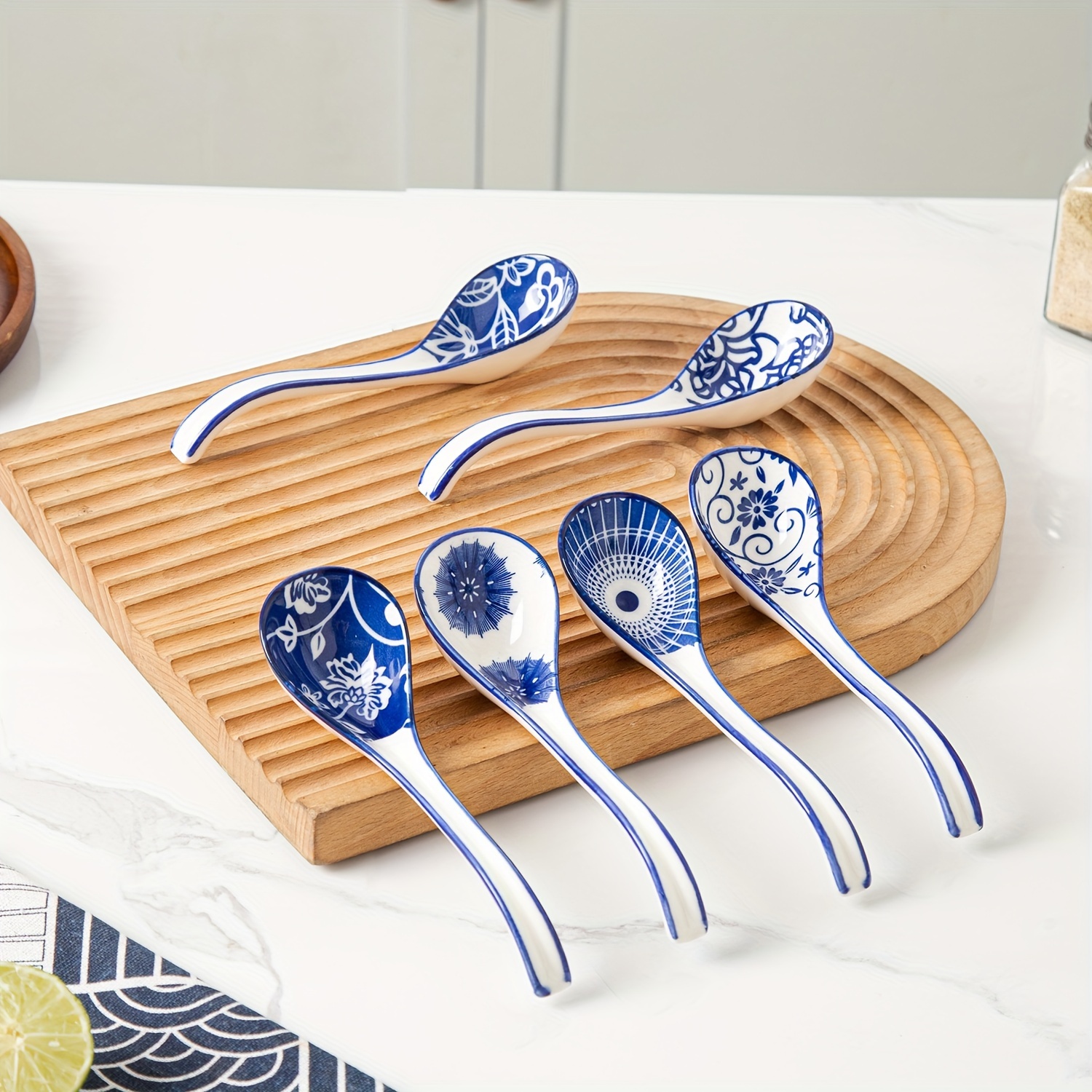Ceramic Asian Set, 6.3 Inch, 6pcs, Chinese Soup Spoons Spoons For Pho Cereal Noodles - High Quality And Esistant, Easy To Clean, Tableware Suitable For Home And Restaurant
Ceramic Asian Set, 6.3 Inch, 6pcs, Chinese Soup Spoons Spoons For Pho Cereal Noodles - High Quality And Esistant, Easy To Clean, Tableware Suitable For Home And Restaurant