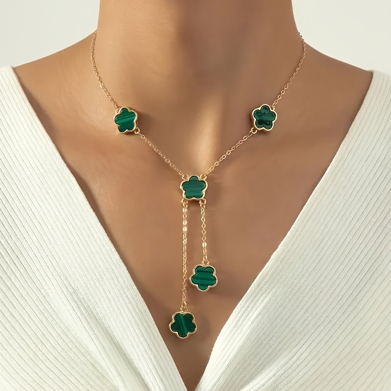 Elegant Four-leaf Clover Tassel Pendant Necklace, Classic Simple Daily Wear, Lucky Flower Charms, Mother's Day Gift, Women's Jewelry
Elegant Four-leaf Clover Tassel Pendant Necklace, Classic Simple Daily Wear, Lucky Flower Charms, Mother's Day Gift, Women's Jewelry