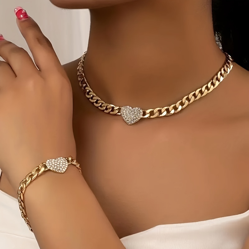 2pcs Necklace Plus Bracelet Fashion Jewelry Plated Trendy Chain + Herat Design Paved Full Of Rhinestone Gift For Her
2pcs Necklace Plus Bracelet Fashion Jewelry Plated Trendy Chain + Herat Design Paved Full Of Rhinestone Gift For Her