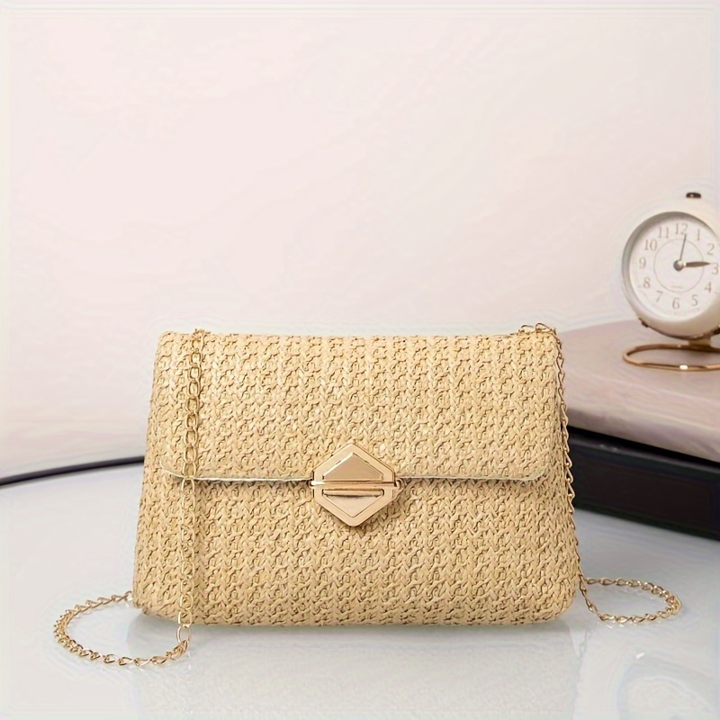 Elegant Women's Crossbody Bag, Simple Small Square Purse With Lock Closure, Chic Summer Accessory
Elegant Women's Crossbody Bag, Simple Small Square Purse With Lock Closure, Chic Summer Accessory