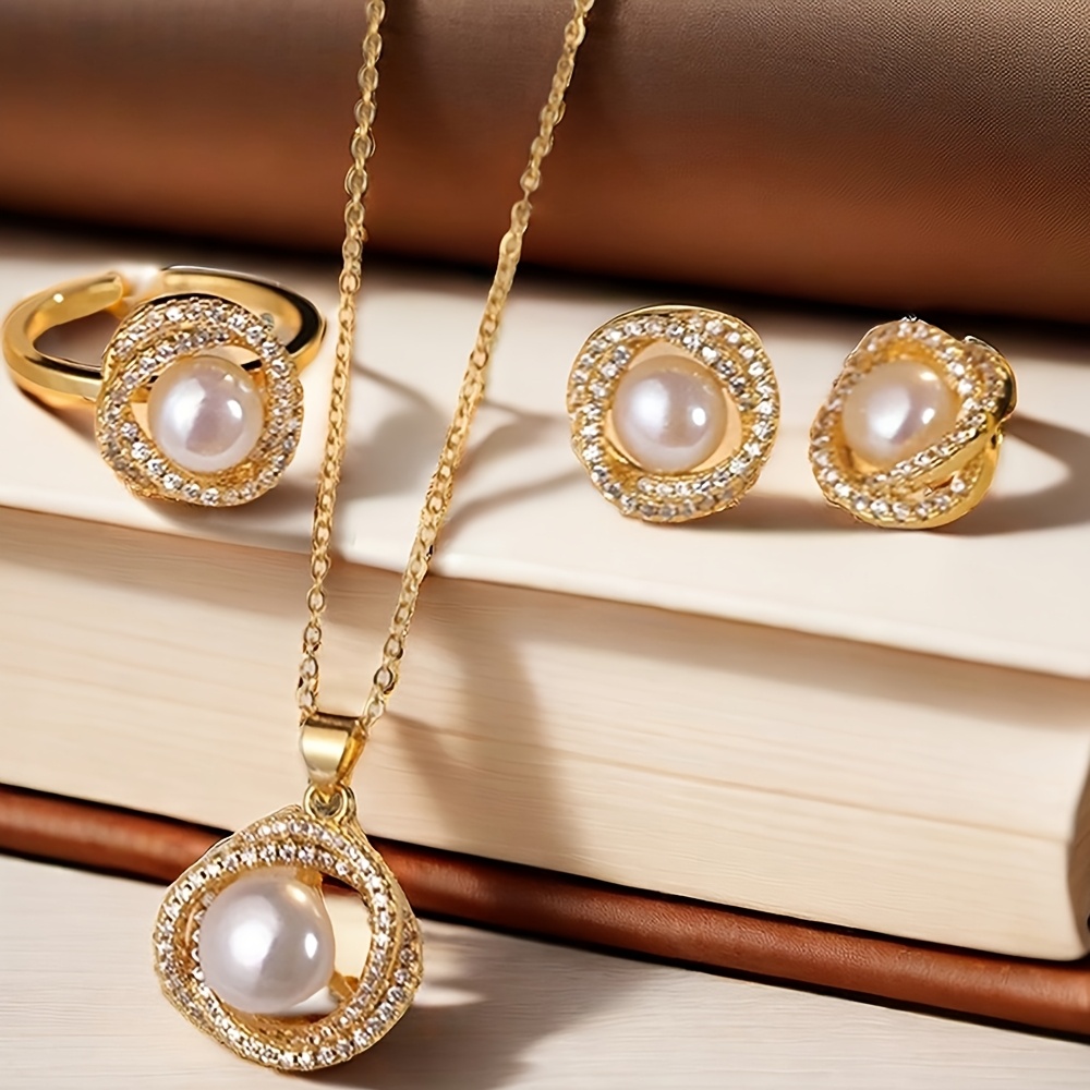 4pcs Elegant Vintage-inspired Pearl And Jewelry Set For Women - Alloy Necklace, Earrings, And Ring - , Gifting, Valentine's Day, And Day
4pcs Elegant Vintage-inspired Pearl And Jewelry Set For Women - Alloy Necklace, Earrings, And Ring - , Gifting, Valentine's Day, And Day
