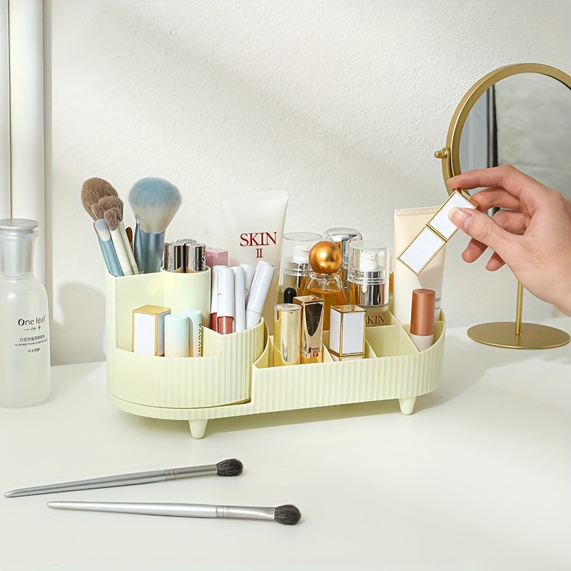 1pc 360 Degree Rotating Cosmetic Storage Box, Large Capacity Makeup Organizer, Plastic Round Skin Care Products Display Case
1pc 360 Degree Rotating Cosmetic Storage Box, Large Capacity Makeup Organizer, Plastic Round Skin Care Products Display Case