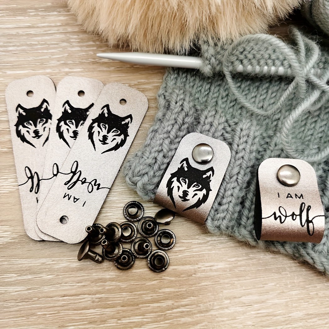 10pcs Handmade Tag Wolf Head Pattern, With 10 Sets Of Nails, Leather Tag, Crochet Tag, Leather Tag For Handmade Products, Handmade Tag, Beanie Tag
10pcs Handmade Tag Wolf Head Pattern, With 10 Sets Of Nails, Leather Tag, Crochet Tag, Leather Tag For Handmade Products, Handmade Tag, Beanie Tag