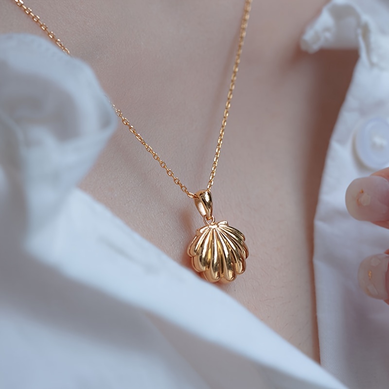 1pcs, Pendant Necklace, Elegant Shell Design, Copper, Daily Dating Gift Wear, Teachers' Day Mother's Day
1pcs, Pendant Necklace, Elegant Shell Design, Copper, Daily Dating Gift Wear, Teachers' Day Mother's Day