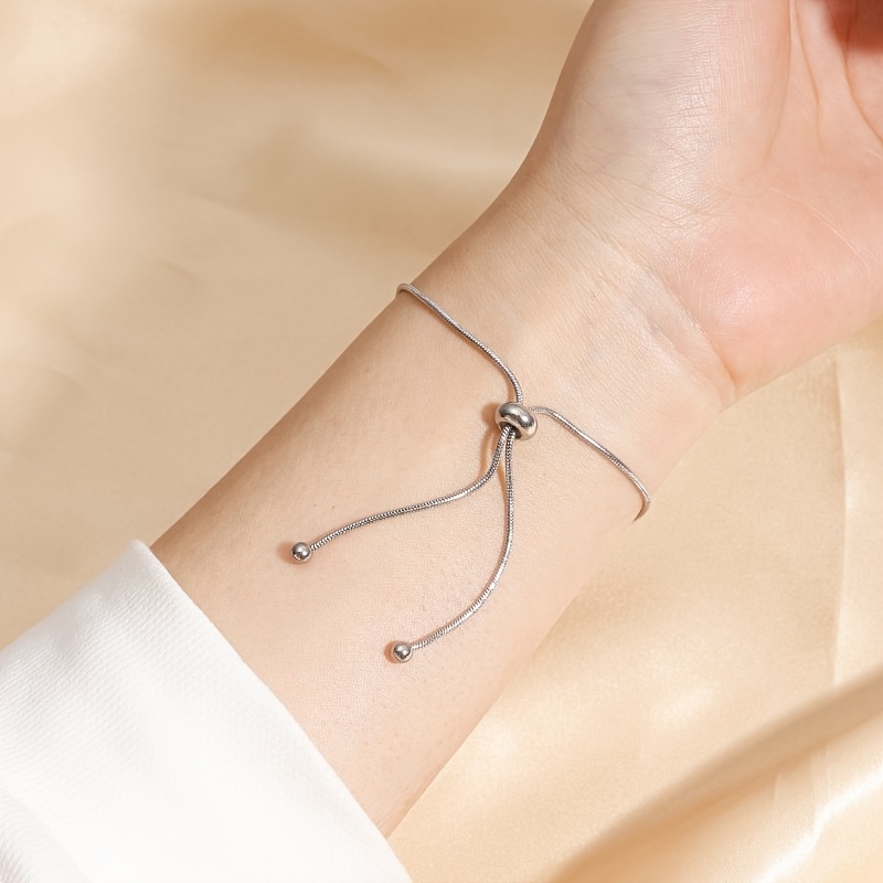 925 Pure Silvery Bracelet, , Adjustable Size, Fashionable Accessory, Gift For Valentine's Day, Christmas, Thanksgiving
925 Pure Silvery Bracelet, , Adjustable Size, Fashionable Accessory, Gift For Valentine's Day, Christmas, Thanksgiving