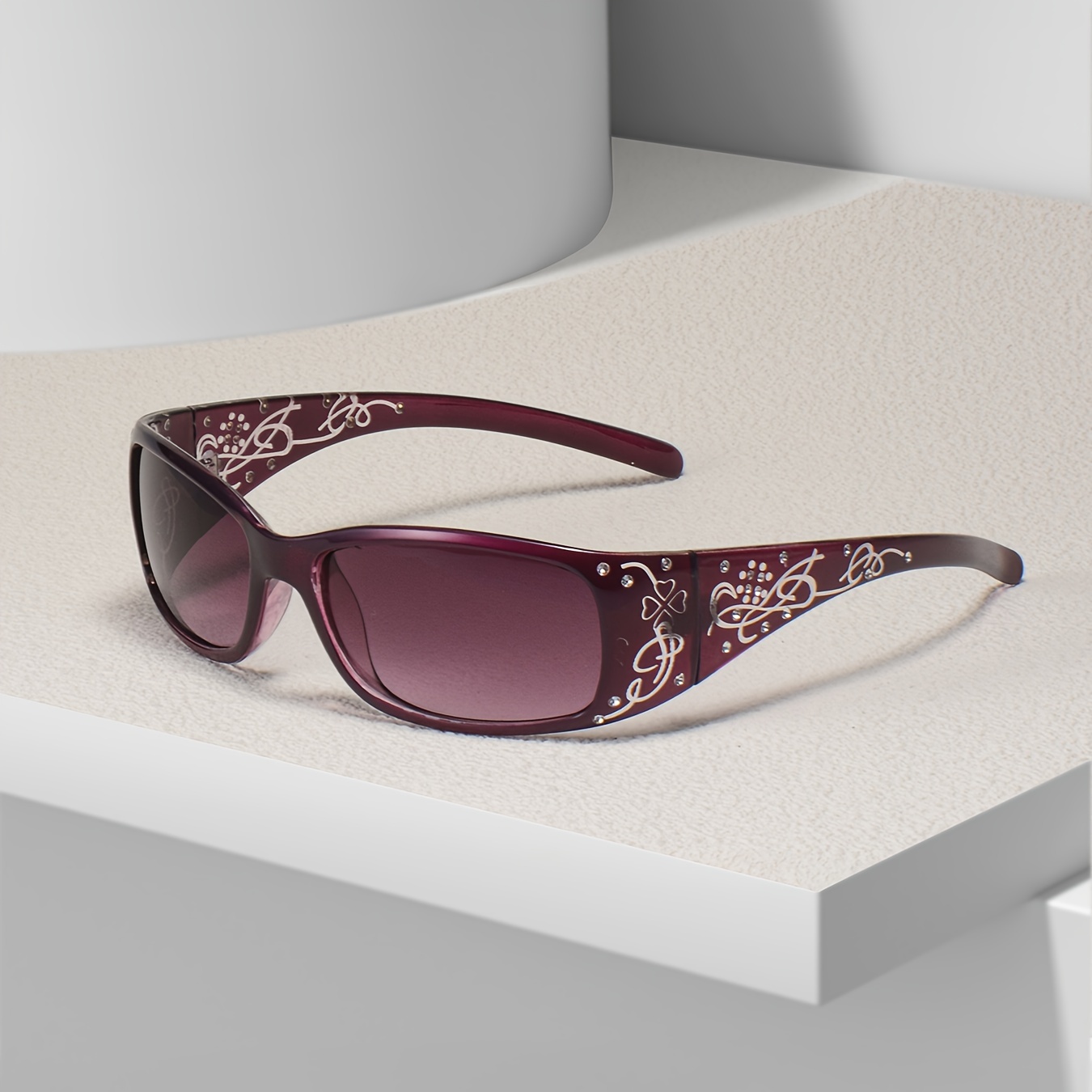 Floral Decorative Fashion Sunglasses For Women Men Anti Glare Sun Shades Sunglasses For Driving Beach Travel
Floral Decorative Fashion Sunglasses For Women Men Anti Glare Sun Shades Sunglasses For Driving Beach Travel