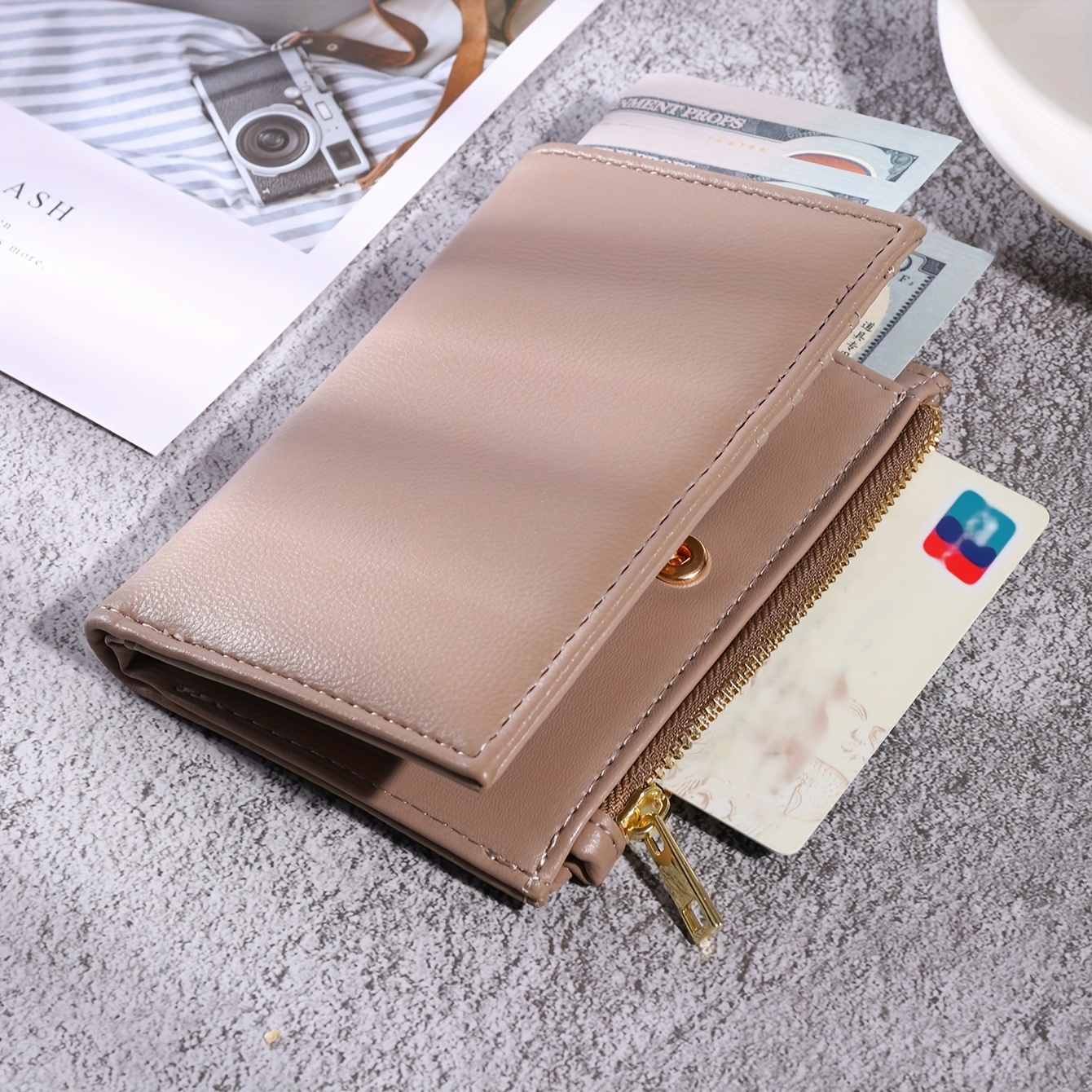 Women's Short Pu Wallet With Zipper, Multiple Card Slots, Fashionable Card Holder, Simplistic Style Minimalist Wallet
Women's Short Pu Wallet With Zipper, Multiple Card Slots, Fashionable Card Holder, Simplistic Style Minimalist Wallet